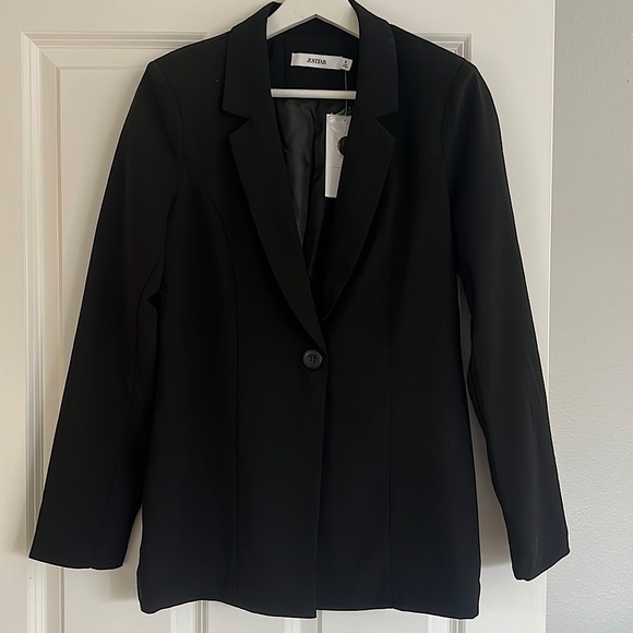 Single button Blazer - Picture 1 of 3